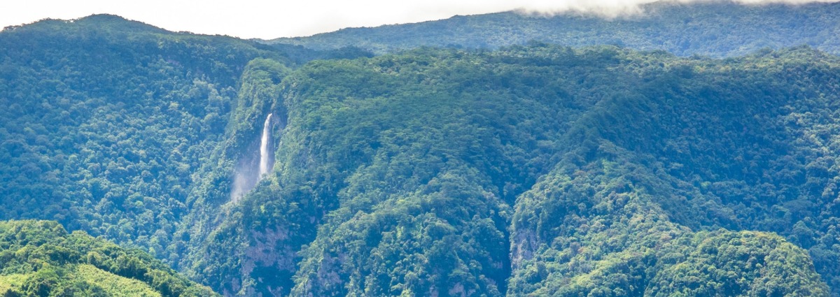 Waterfall in Xe Sap in Laos, by Thomas Calame