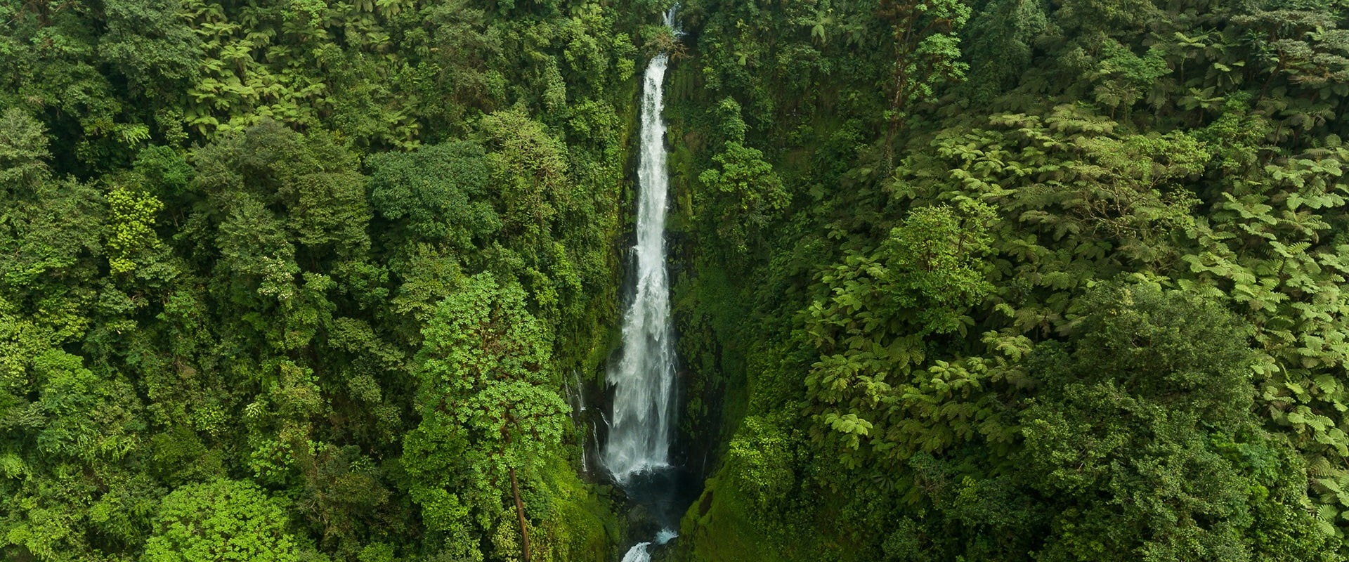 Waterfall-in-Equatorial-Guinea