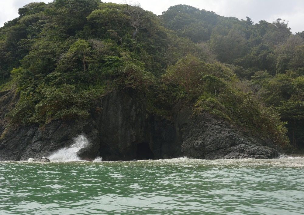 The pristine beaches of the Acandí project site, courtesy of WWF-Colombia