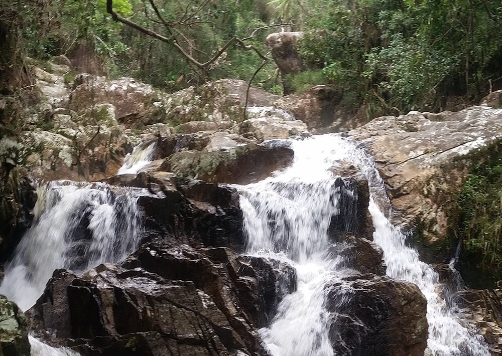 Waterfall in the Beampingaratsy, by Nitidae