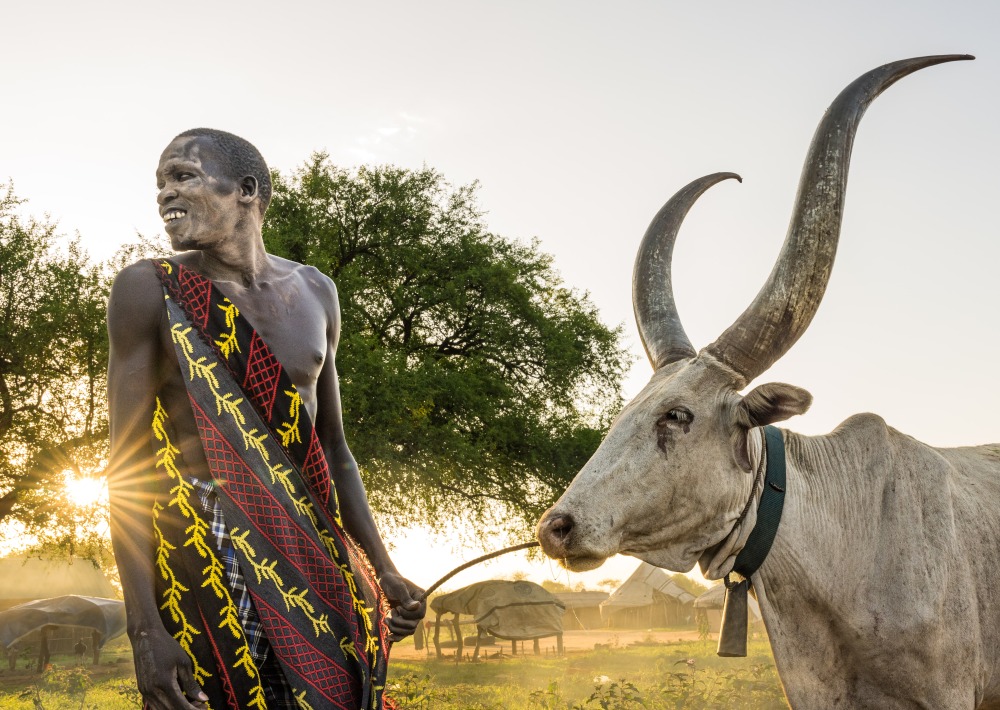 Tribesman from Community Bala Mundari, courtesy African Parks/Marcus Westberg